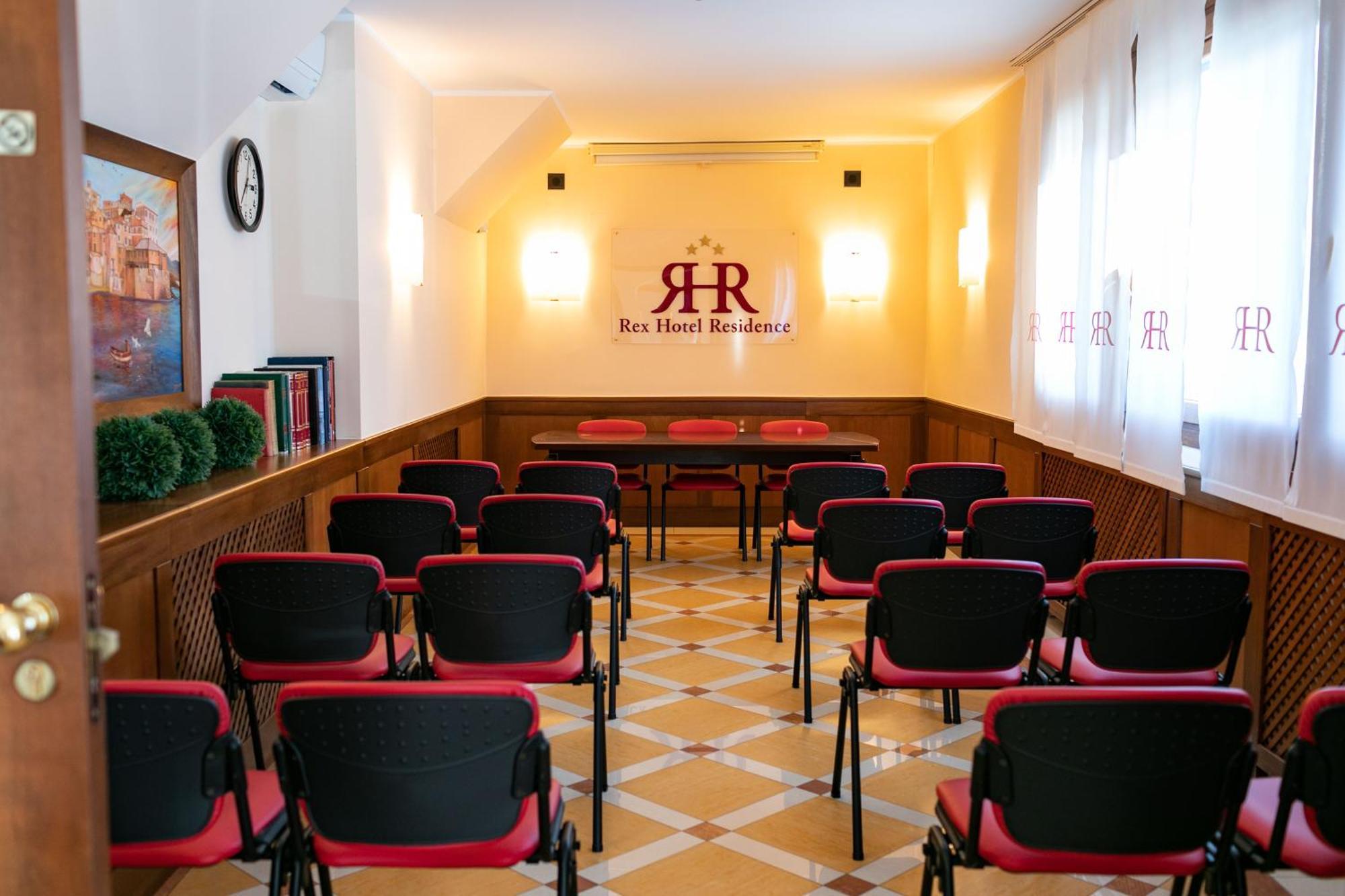 Rex Hotel Residence Генуа Екстериор снимка