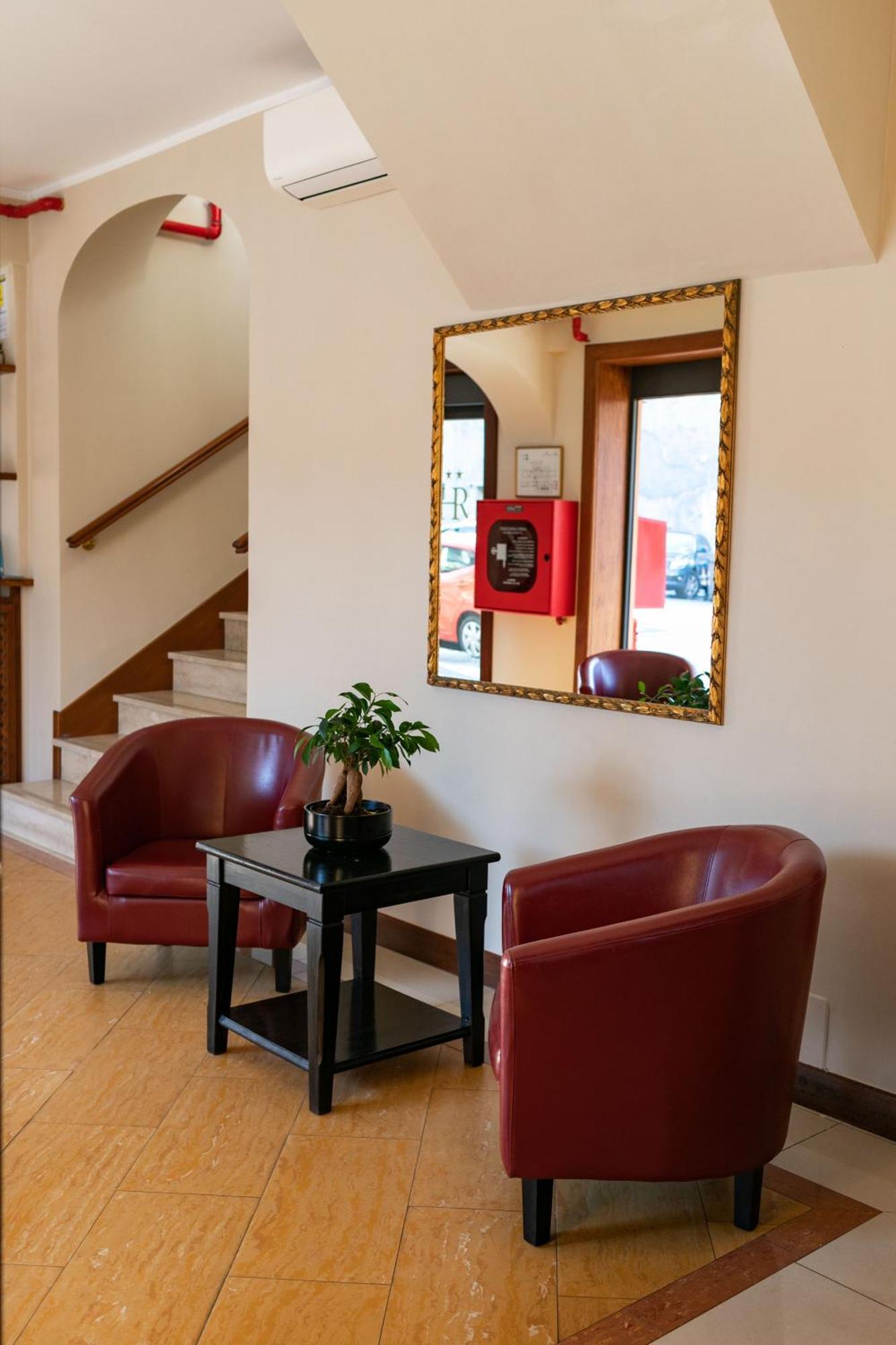 Rex Hotel Residence Генуа Екстериор снимка