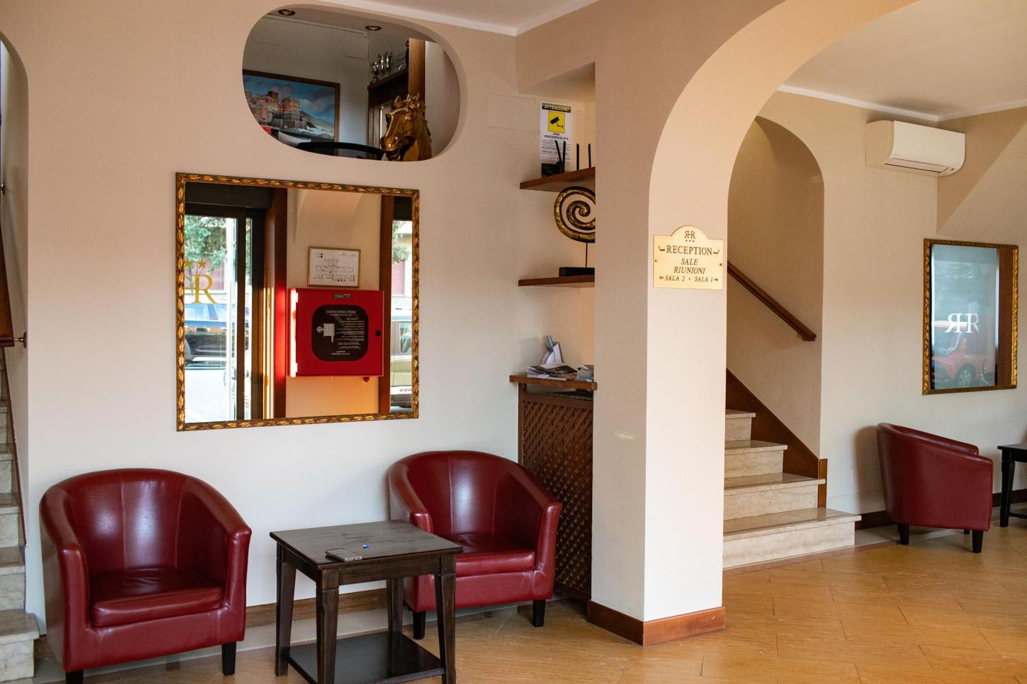 Rex Hotel Residence Генуа Екстериор снимка